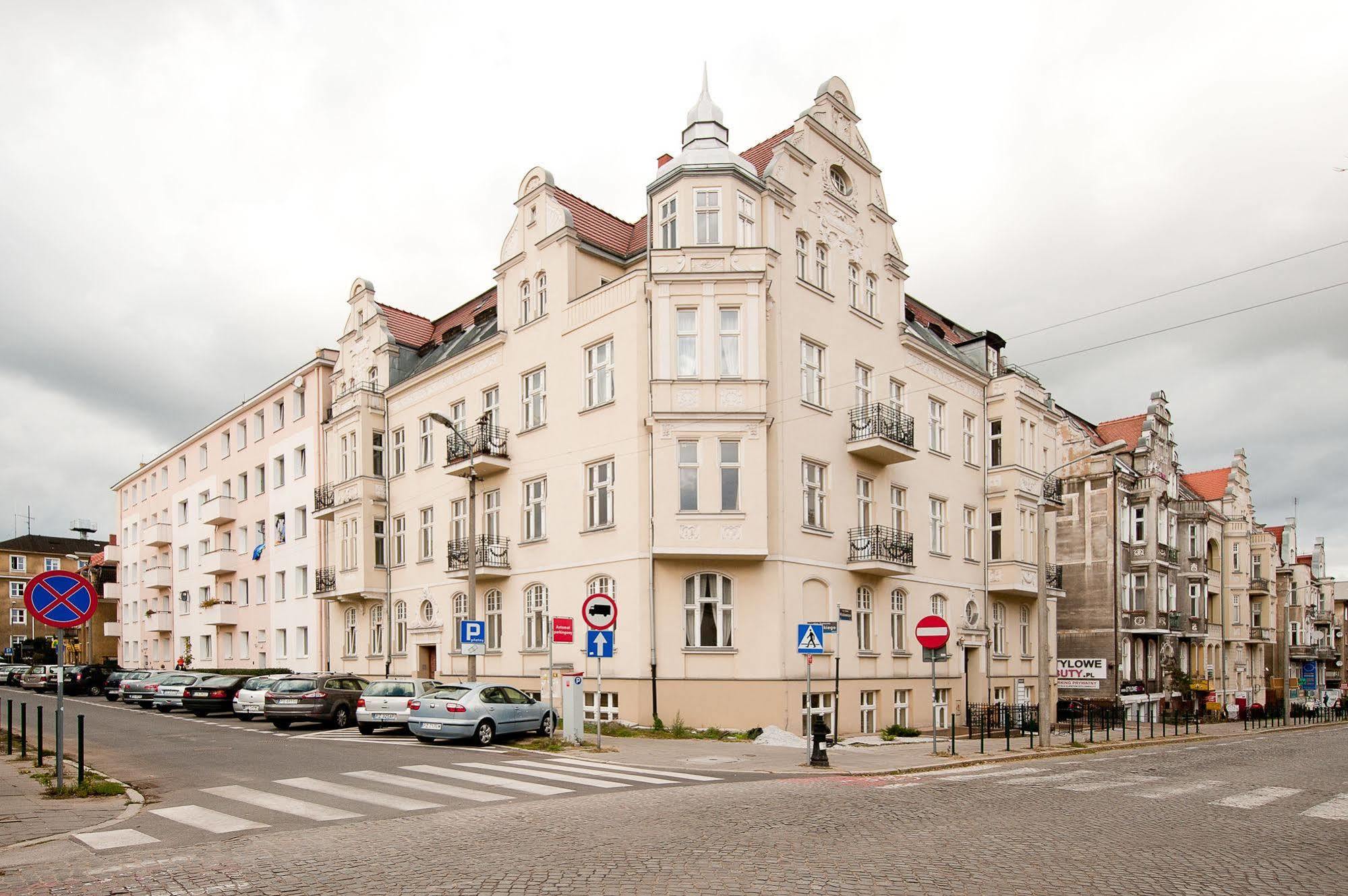 Apartamenty Classico - M9 Познань Экстерьер фото